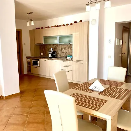 Apartment Bellevue Ravda