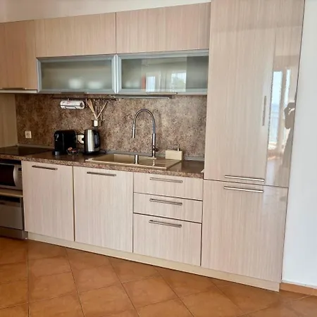 Bellevue Apartmán Ravda