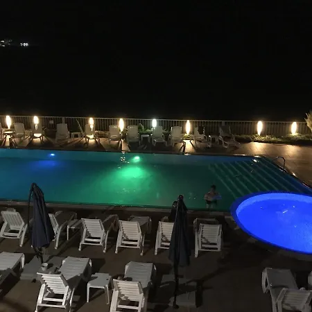 Bellevue Apartment Rawda