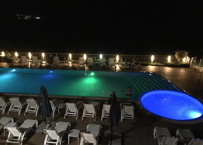 Bellevue Apartmán Ravda